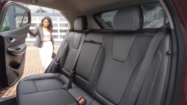 Buick Encore GX 2024 interior