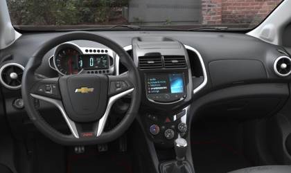 Chevrolet Sonic Hatchback 2016 dashboard