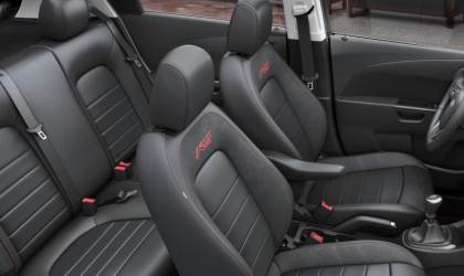 Chevrolet Sonic Hatchback 2016 interior
