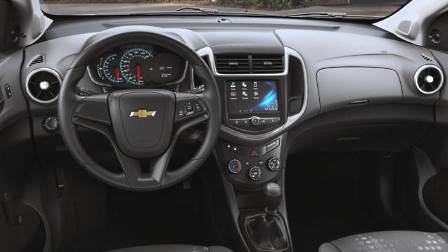 Chevrolet Sonic Sedan 2020 dashboard