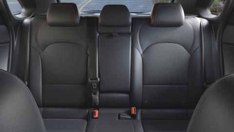 Hyundai Elantra GT 2020 interior