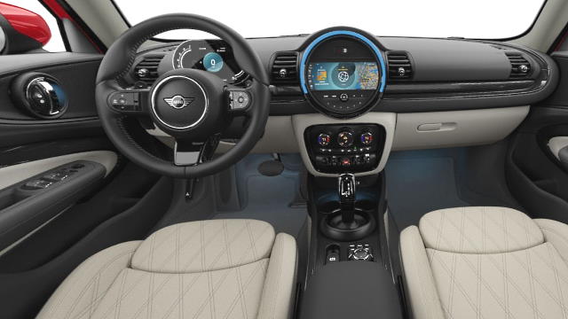 MINI Clubman 2024 dashboard