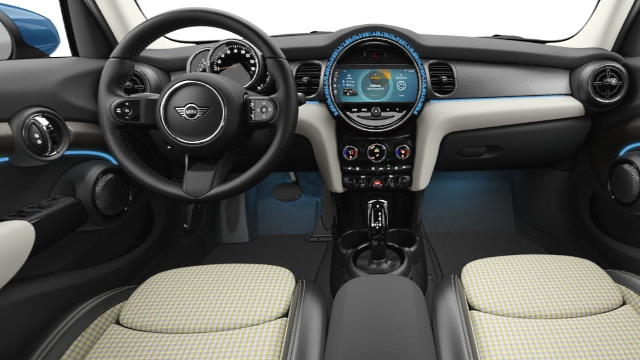 MINI Hardtop 4-door 2024 dashboard